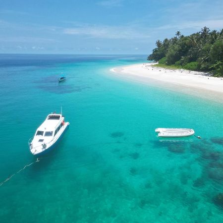 Pinang Island - Private Island Sea View Bungalows Singkil  Екстериор снимка