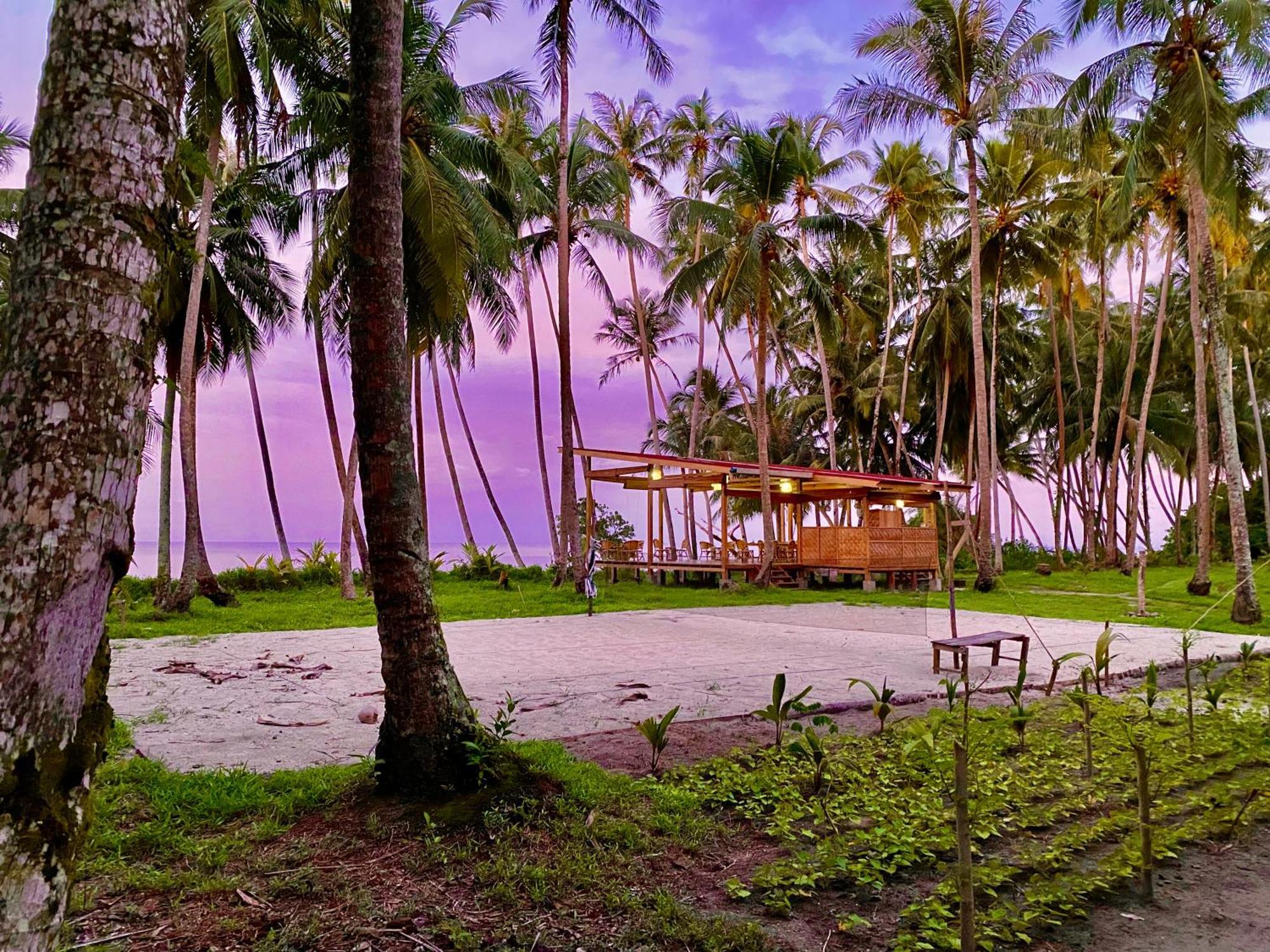 Pinang Island - Private Island Sea View Bungalows Singkil  Екстериор снимка